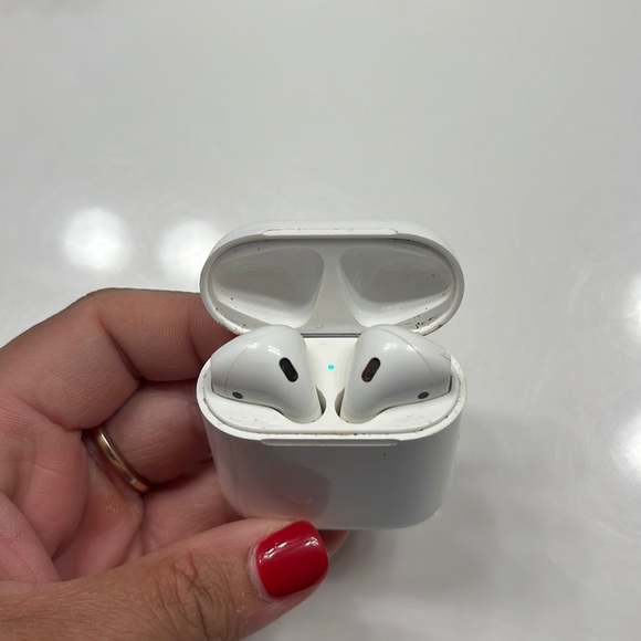 AirPods 2nd gen